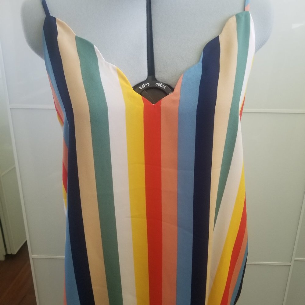 Socialite Multi Color Scalloped V-Neck Tank NWOT
